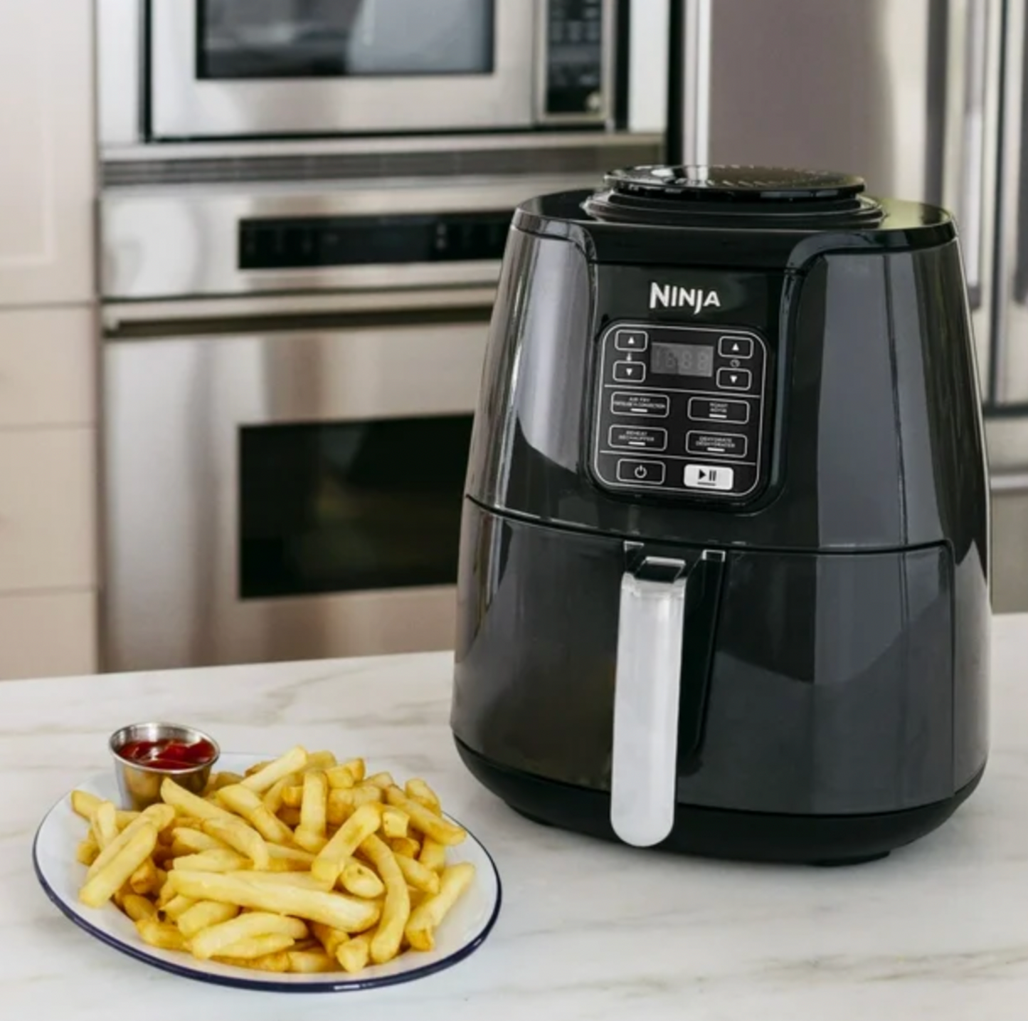 Ninja AF101C Air Fryer, Black, 1550W, Quick Cooking
