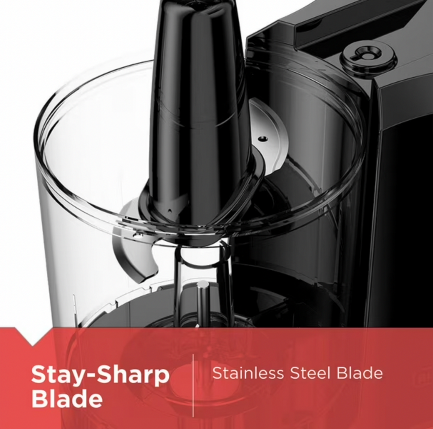 Très gros plan de l'ensemble lame en acier inoxydable à l'intérieur du bol hachoir transparent du robot culinaire BLACK+DECKER, mention Stay-Sharp Stainless Steel Blade
