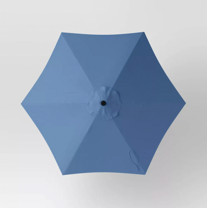 Toile de parasol bleu à six panneaux vue de dessus avec détail de l'évent central