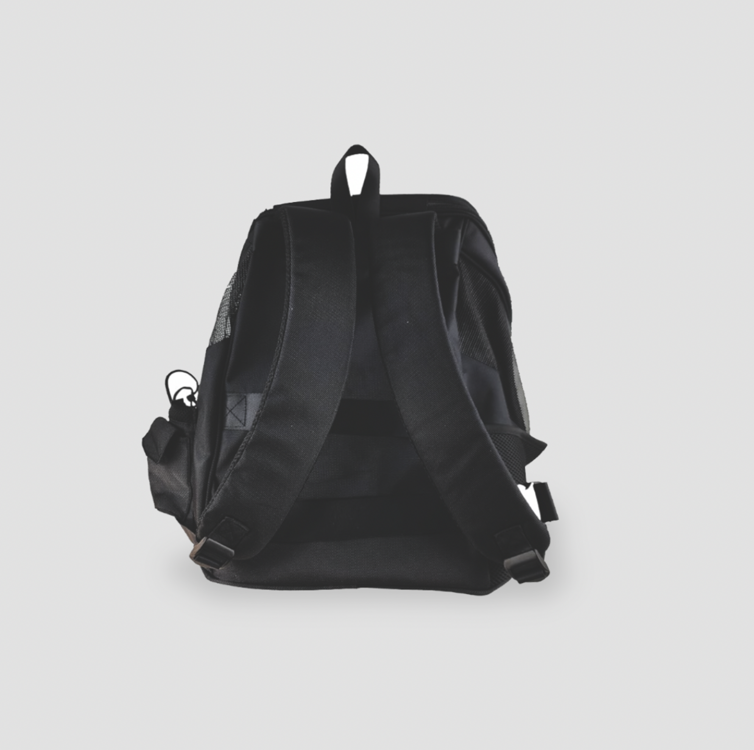 Vue arrière du sac à dos de transport pour animal noir montrant les bretelles rembourrées et la poignée supérieure